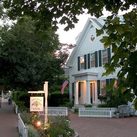 Ashley Inn Едгартаун Екстериор снимка